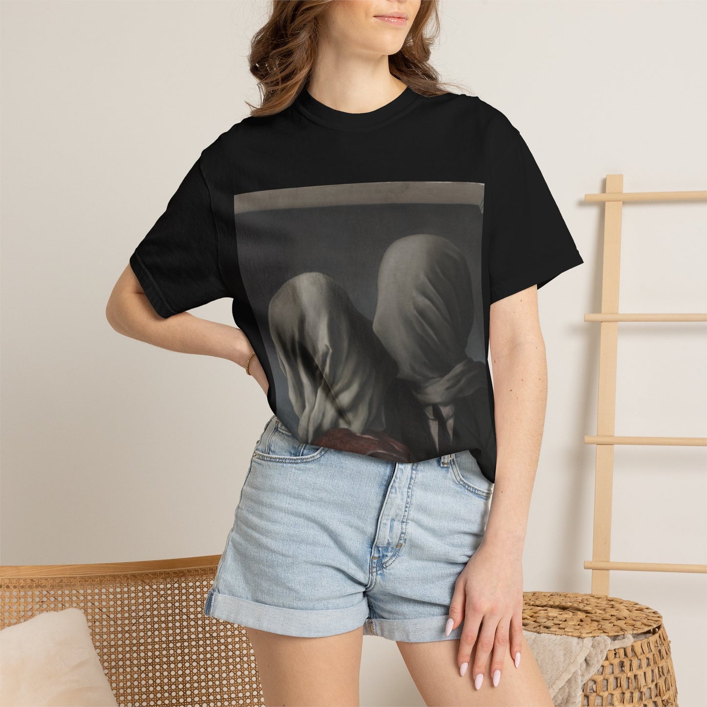 Camiseta con Estampado de Los Amantes de René Magritte – Disponible en Blanco y Negro